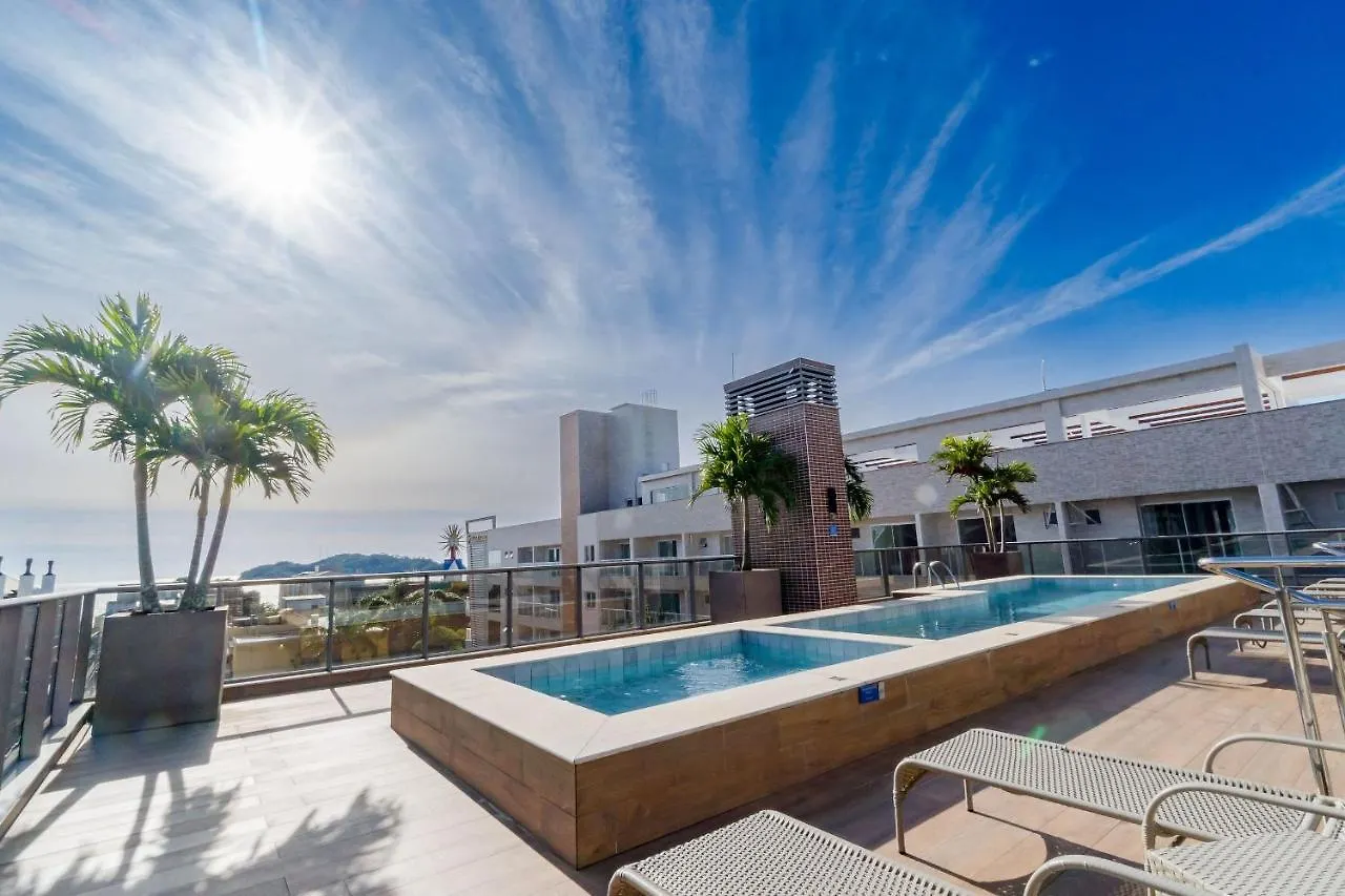 Porto Madero - Apartamento Alto Padrao Em Condo Com Piscina Bombinhas