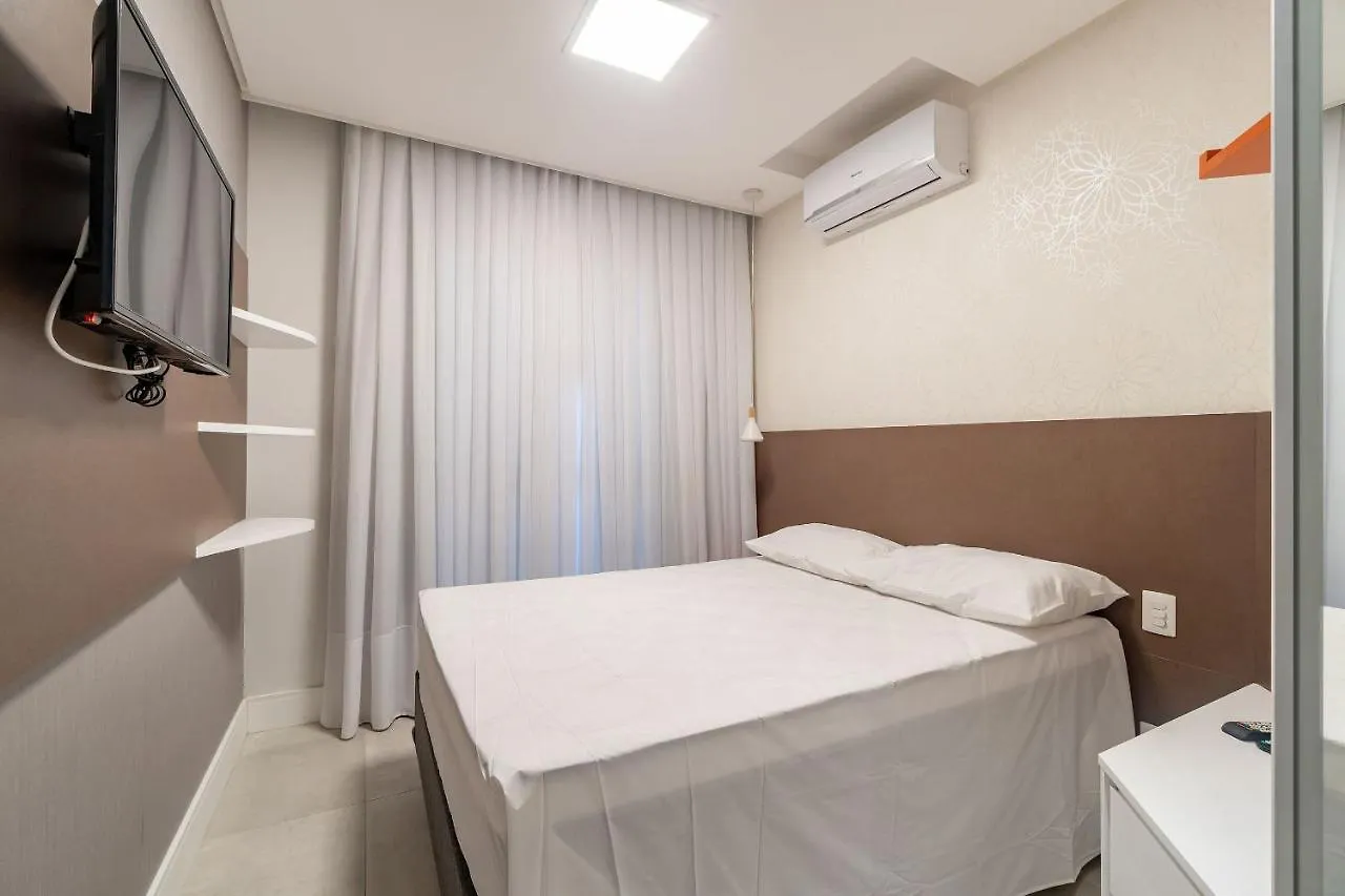 בומבינאס Porto Madero - Apartamento Alto Padrao Em Condo Com Piscina ברזיל